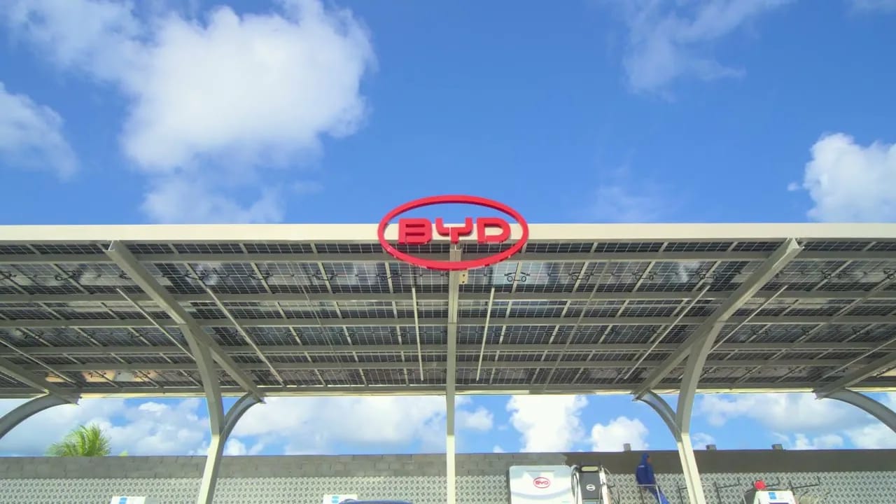 Carport Solar Tessa para BYD | Camaçari–BA | Parceria: Mais Luz Engenharia