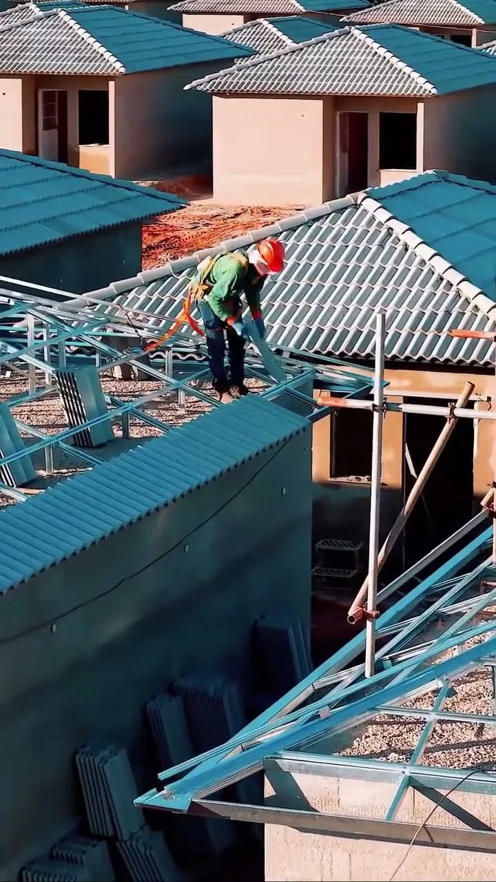 Estruturas Metálicas para Telhados da Tessa nas Obras da Construtora Pacaembu